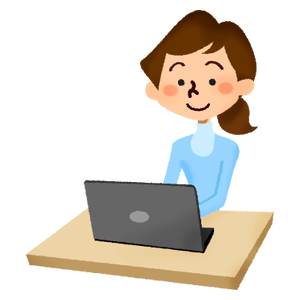 Mujer usando la computadora portátil